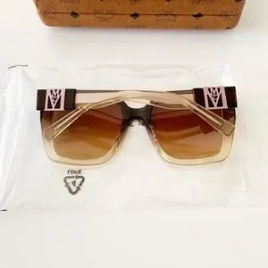 MCM | Accessories | Mcm 723s 21 Sunglasses New Authentic 